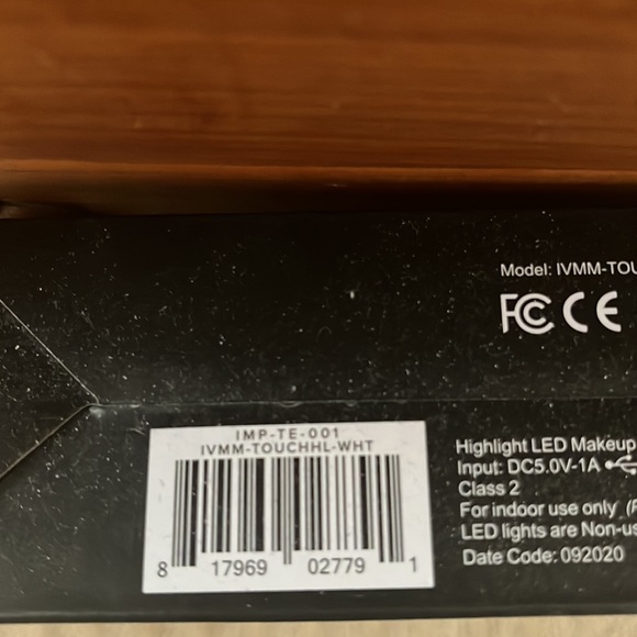 LED makeup mirror - Picture 3 of 3